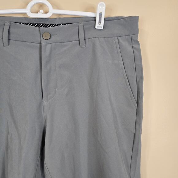 Men's Primo Gray 9" Chino Golf Performance Shorts | Size 38 - Picture 4 of 10